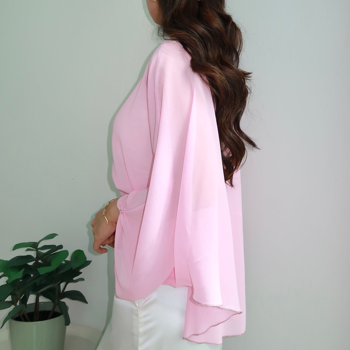 Flowy Chiffon Cape in Pastel Pink
