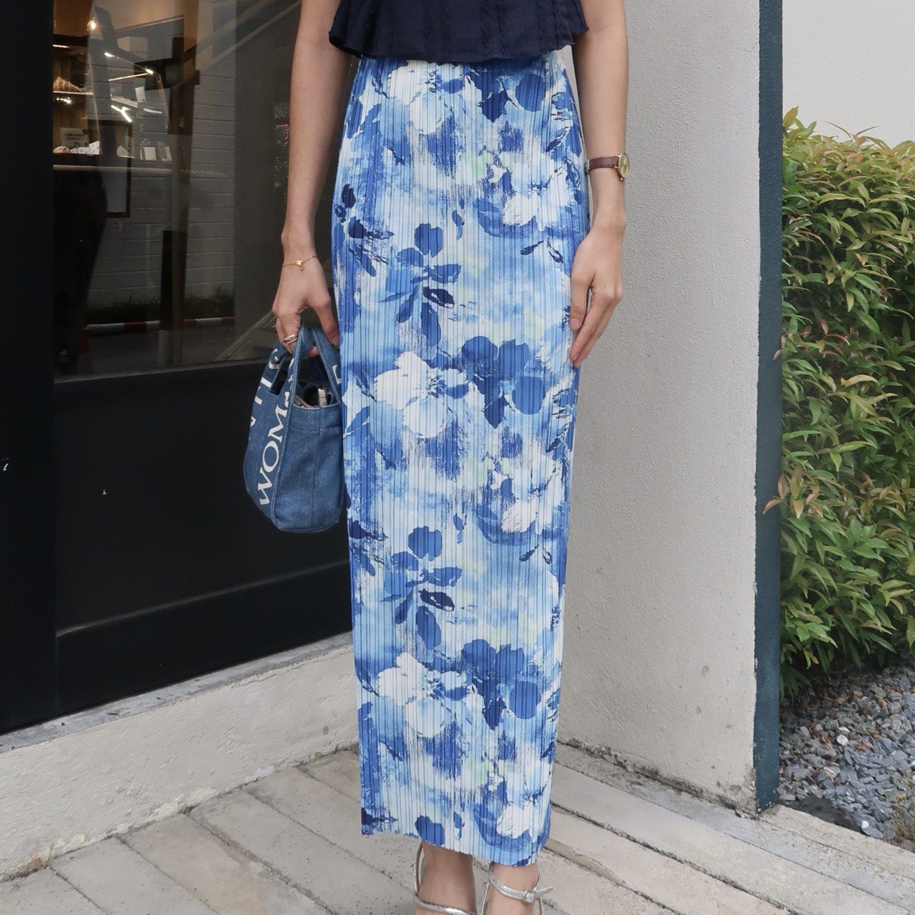 Pleated Season Skirt in Ocean Bloom