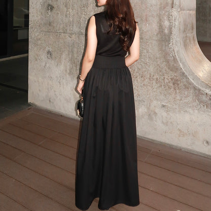 Flare Pleates Skirt in Midnight